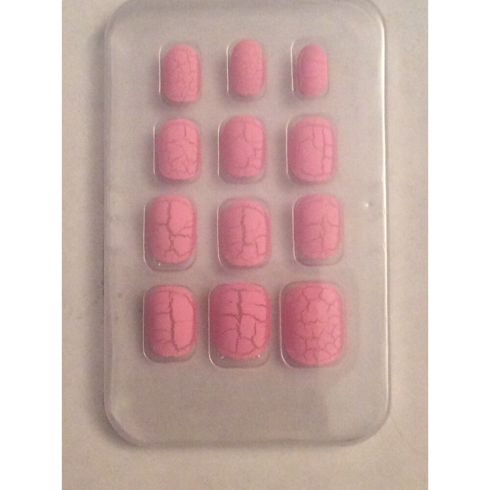 7 Sets of Press On Nails B9